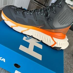 Brand new in the box Hoka Men's TenNine Gore-Tex Hiking Boots